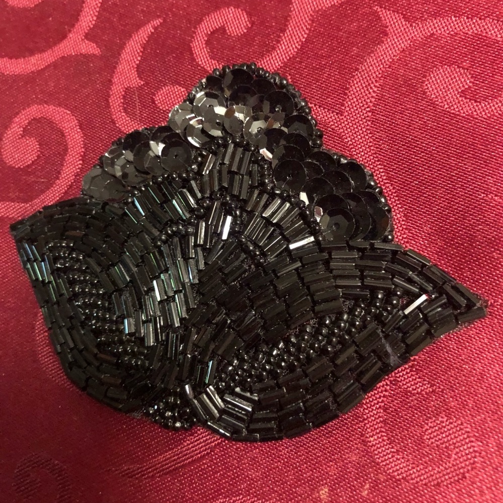 8 Sequin Appliqués - Picture 5 of 7